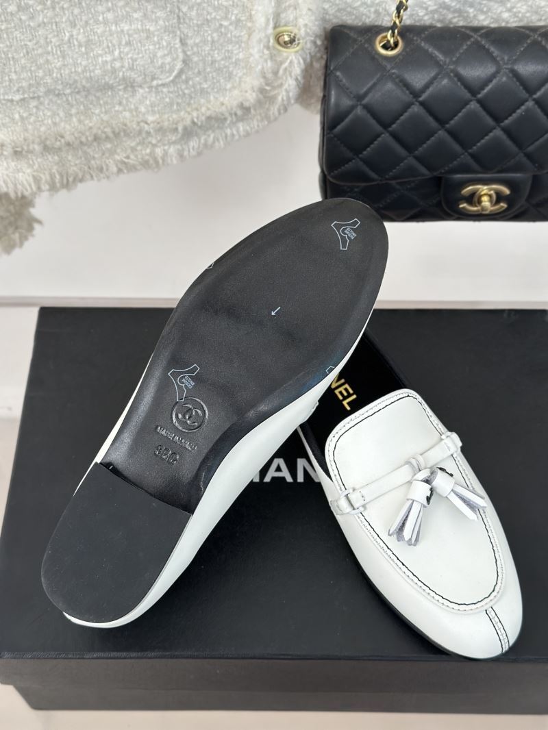 Chanel Low Shoes